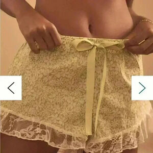 Anthropologie Pajama Lace shorts size L